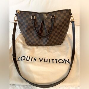 GUARANTEED AUTHENTIC Louis Vuitton LV Damier Ebene Siena MM Medium Crossbody